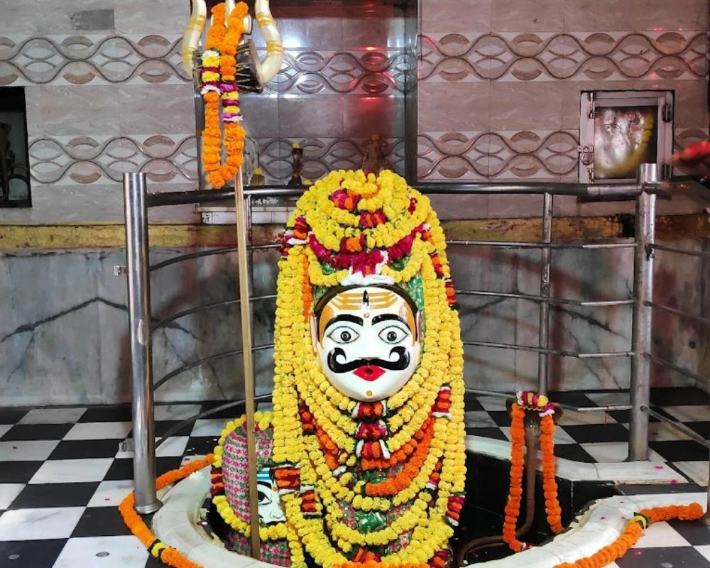 Bhooteshwer Mandir